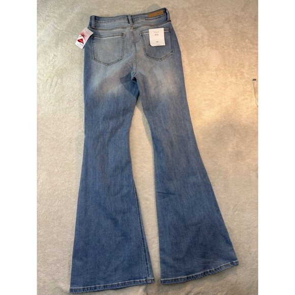 Cello Women Size 11 Denim Jeans High Rise Flare Wide Leg Distressed Holes NWT - Picture 2 of 12
